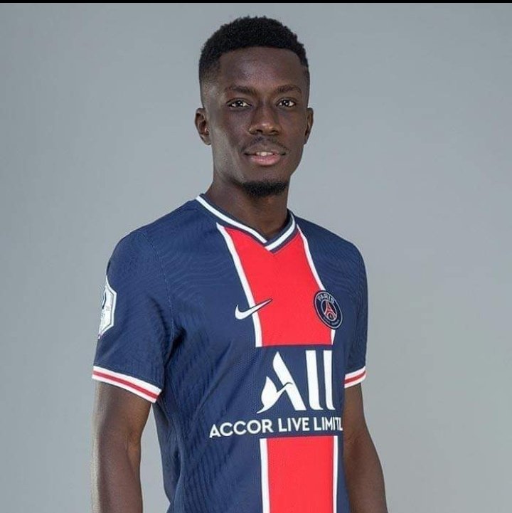 ansaryassada's tweet photo. We support Idris Ghana
#كلنا_ادريس_غانا
#فخر_المسلمين
#ادريسا_غاي
#WeareallIdrissa https://t.co/OtKPpKz5cy