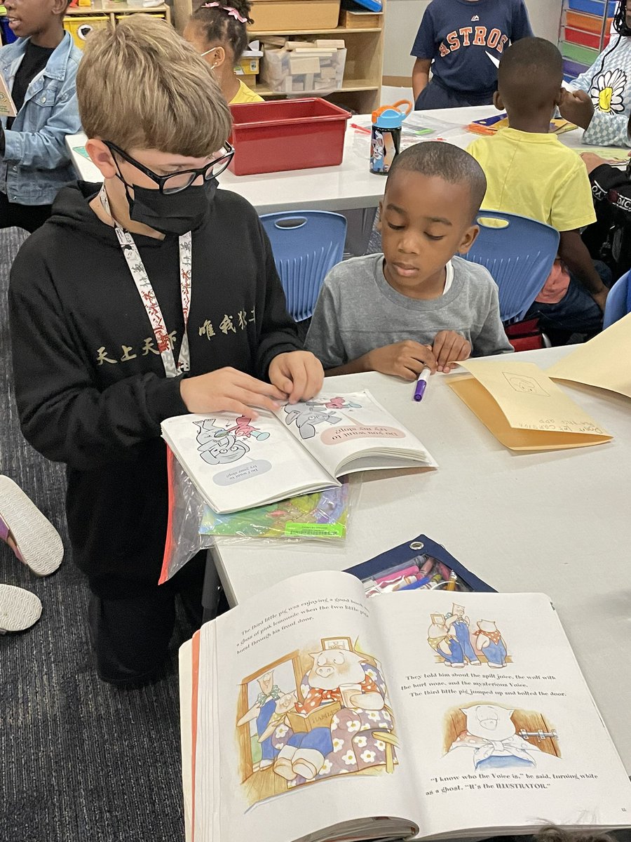 Taylor_Murrell_'s tweet photo. Our fourth graders loved visiting the sweet kinder classes. They got a chance to hear them read and also read a book to them. 📚🐛
Overall great start to our morning ☀️@educating_4th @SheridanCFISD @CFISD_ELAR2_5 https://t.co/uGc6DS1XJT
