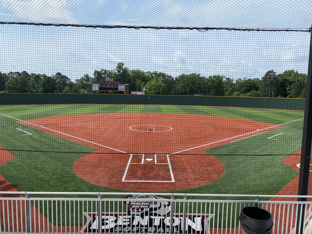 blpsoftball's tweet photo. Who is ready for some softball?
Benton Softball Fields are ready to go. 
Weekend of Champions!!!! https://t.co/IEEJgkgewt