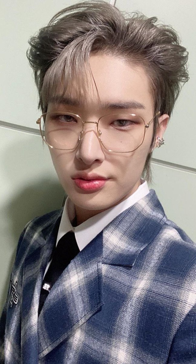 honeybearchoi's tweet photo. Your faves are black at it again, serving face
#AtinyBlackoutDay #blacktinyselcaday #blackoutatiny #MINGI #ATEEZ #민기 @ATEEZofficial https://t.co/sMk9V5QyRS