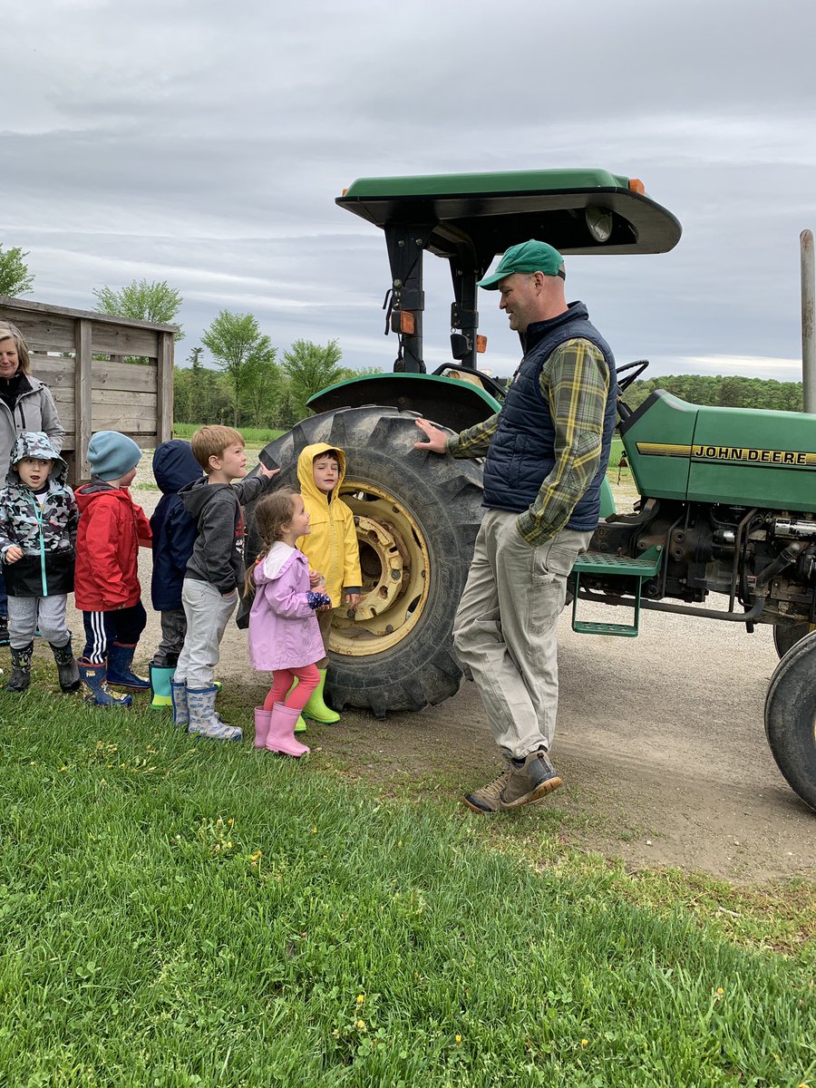 SCSVTPREK's tweet photo. We had a great trip to @ShelburneFarms - a tractor ride, cows, piglets, sheep and an angora rabbit! Such a wonderful experience for the children! #scslearns #cvsdvt https://t.co/dSk5hs3FOQ