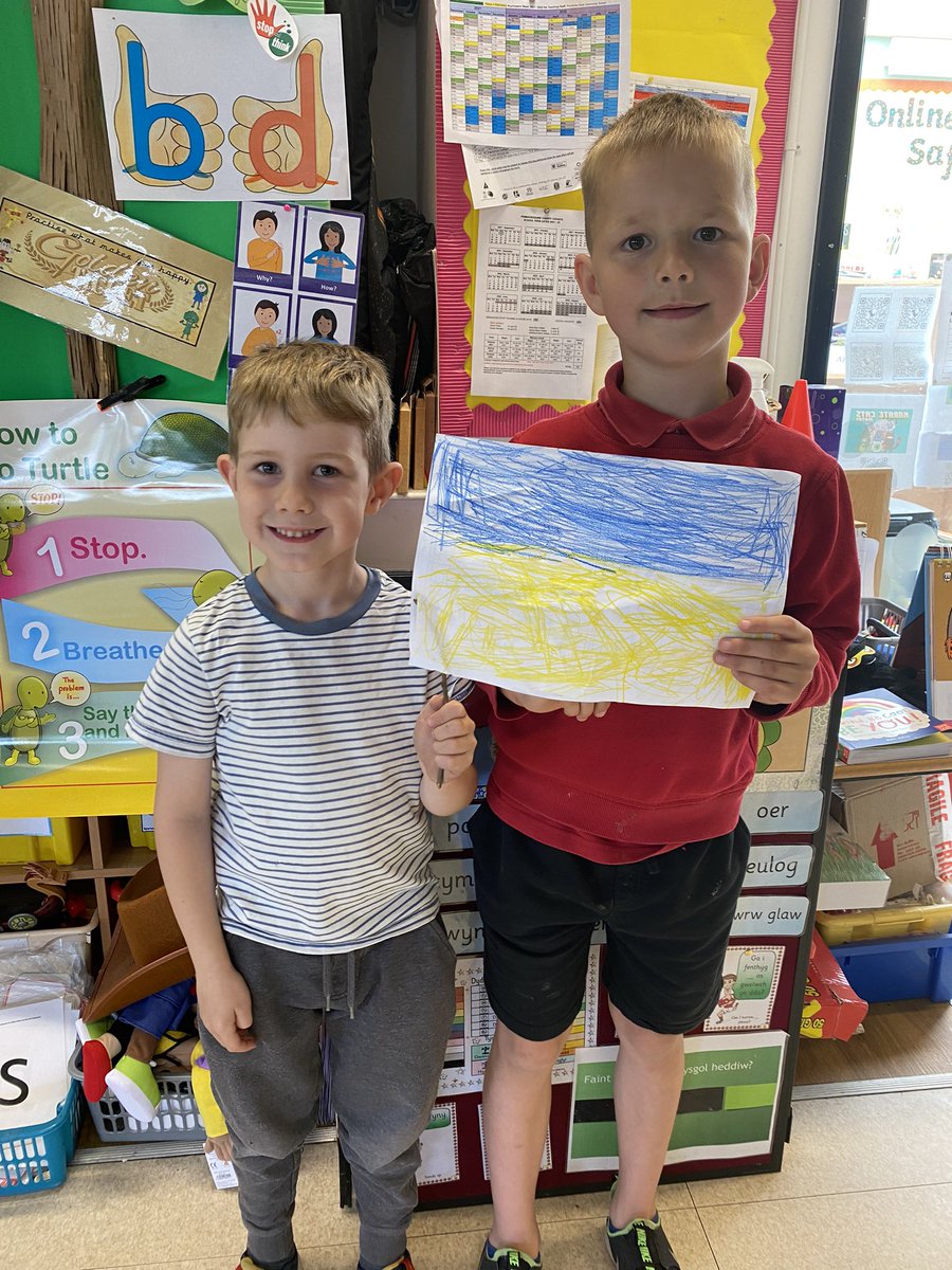 Year1PDCS's tweet photo. What a fantastic flag! In their Amser Cwest time the boys worked together to make a Ukrainian flag. They coloured a side each and went outside to find a twig to put it on 😊 #Independentactivity #CreativeEnterprising https://t.co/qWV1N4Rmbc