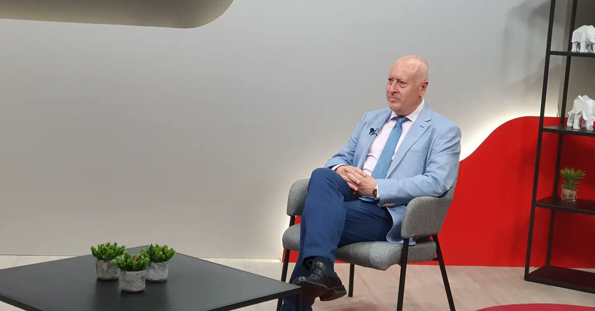 CsSalamancaCiud's tweet photo. 🎙️🗣️Hoy entrevista en @la8salamanca sobre la campaña “Acumula euros municipio y utilízalos en tu comercio favorito”.
👉🏻Reforzamos la apuesta por el #comercio local.
✅ Los usuarios podrán canjear el dinero acumulado en cualquier establecimiento adherido.
¡Seguimos!👏🏼
@juesju1966 https://t.co/lyWd9RDDA4