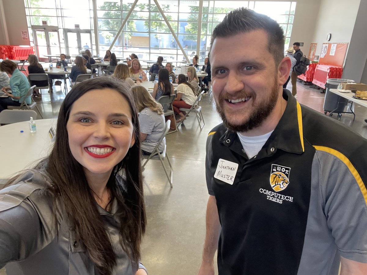 EdciteTeam's tweet photo. Julia Sweeney from the Edcite Team visited with some of our @fresnounified teams earlier this week. Always great to connect about #assessmentsforlearning! #edchat https://t.co/YnW87LaHO9