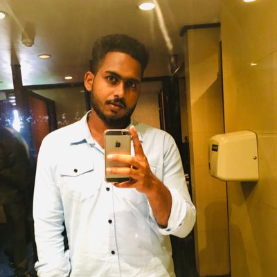 NewanChamath's tweet photo. #NewProfilePic https://t.co/93o5omme0z