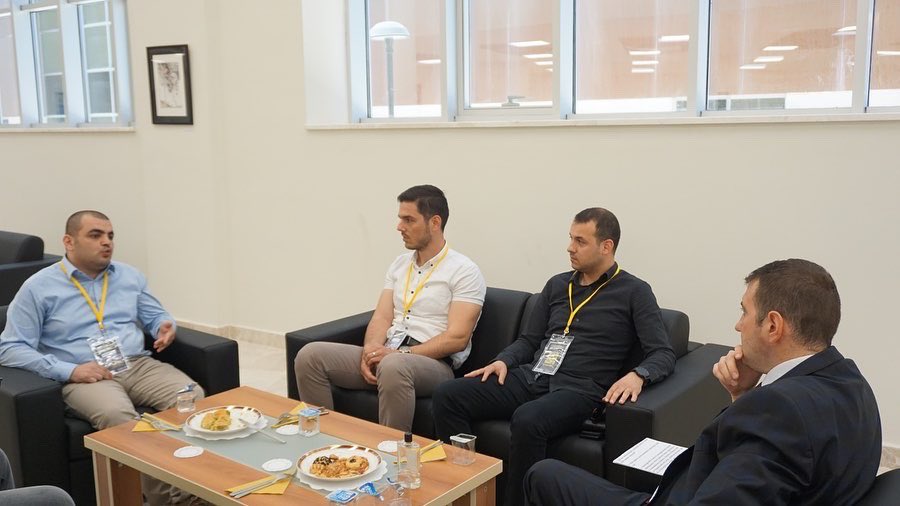 ieeebaunsb's tweet photo. IEEE BAUN Ailesi olarak bu sene "Geleceğinle Bir Gün" etkinliğinin 3.'sünü 18 Mayıs Çarşamba günü Balıkesir Üniversitesi Kongre ve Kültür Merkezi Dumlupınar Kongre Salonu'nda gerçekleştirdik. Etkinliğimiz IEEE BAUN Yönetim Kurulu Başkanı Mehmet Emin ALTAY'ın açılış konuşması https://t.co/EZ4lzKM6Yo