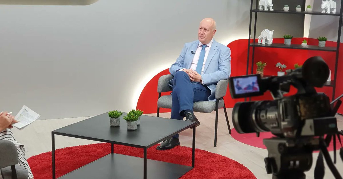 🎙️🗣️Hoy entrevista en <a href="/la8salamanca/">La 8 Salamanca</a> sobre la campaña “Acumula euros municipio y utilízalos en tu comercio favorito”.
👉🏻Reforzamos la apuesta por el #comercio local.
✅ Los usuarios podrán canjear el dinero acumulado en cualquier establecimiento adherido.
¡Seguimos!👏🏼
@juesju1966