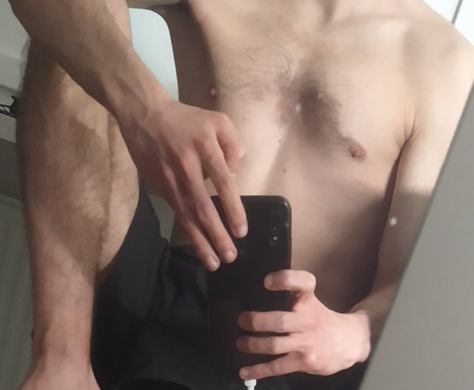 ShigeNSFW's tweet photo. Re doing my pinned ! 👀
I'm Sam, and I'm not new to NSFW !

- 22 yo - Male
- He/Him - Straight
- French
- mdni
- Switch
- DMs opens !! (Very talkative lol)
- Love anime/manga/video games

Nice to meet you !🥰
↻ / ♡ to be mutuals

[ #nsfwtwt #nsfwtwtﾟ ] https://t.co/Cbkj3EieEt