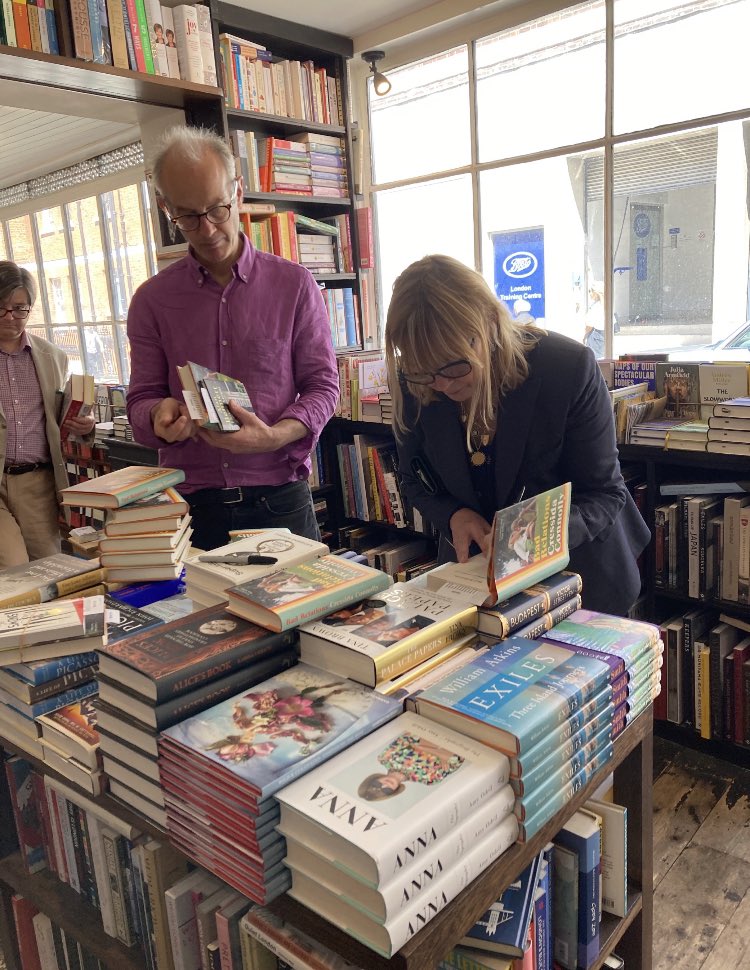 VikingBooksUK's tweet photo. Cressida Connolly has been out and about signing copies of #BadRelations today!
Run, don’t walk, to get your hands on a copy of this masterful novel from @PHBookshop @LandRBookshop @JohnSandoe @HeywoodHill … https://t.co/moyeZVBNlm