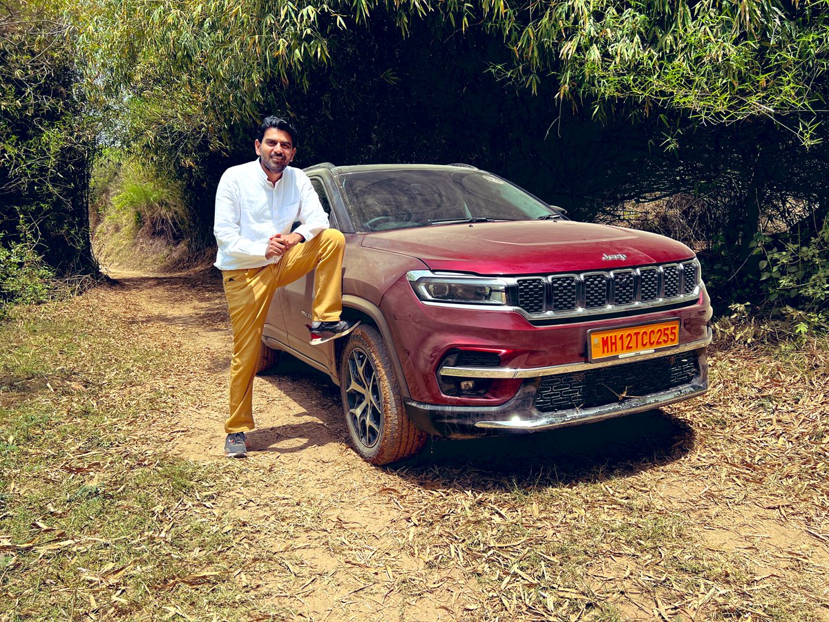 sidpatankar's tweet photo. 👆🏼#Jeep #Meridian manual FWD priced at ₹29.9L & ₹32.4L. The two auto FWD trims at ₹31.8L & ₹34.3L. 4x4 top trim (auto only) at ₹36.9L. Attractive! And its already got 1200+ bookings. That’s awesome in this segment. Fortuner will feel the heat.
SVP
#SUV #3row #JeepMeridian https://t.co/uzeF1CoIZR