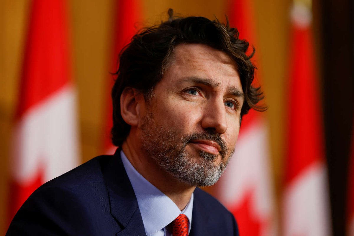 2Vulcain's tweet photo. Comment les #Candiens ont'ils pu tomber si bas ?
Les lobbys LGBT et la bourgeoisie décadente n'explique pas tout.
#Trudeau https://t.co/KL0WQQMGy2