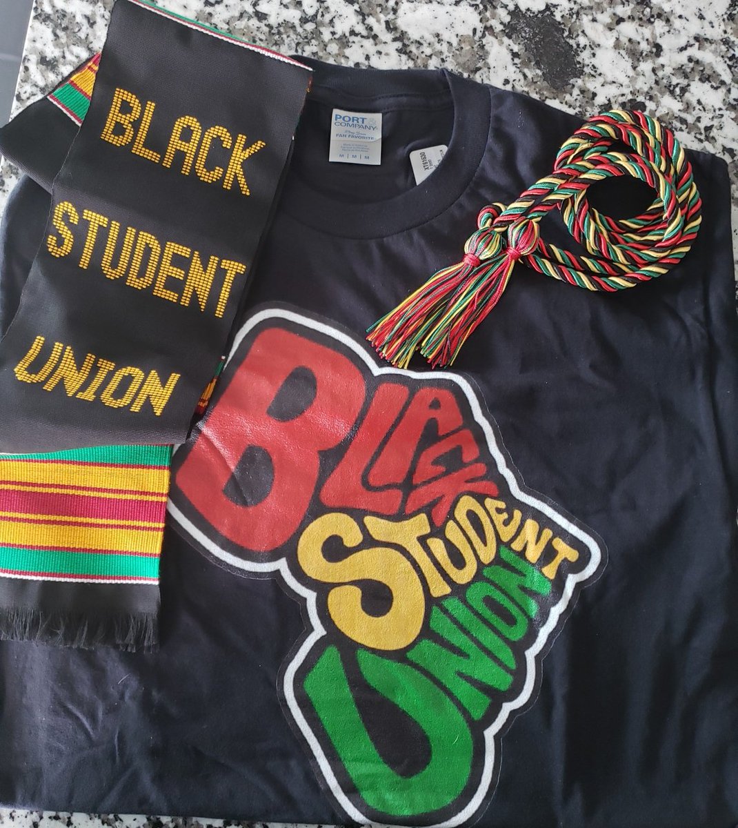 bsuglenn's tweet photo. Goody bags for Seniors will be delivered 5/25 everyone else will receive their bags as well ❤🖤💚 https://t.co/LTlK4QOGGo