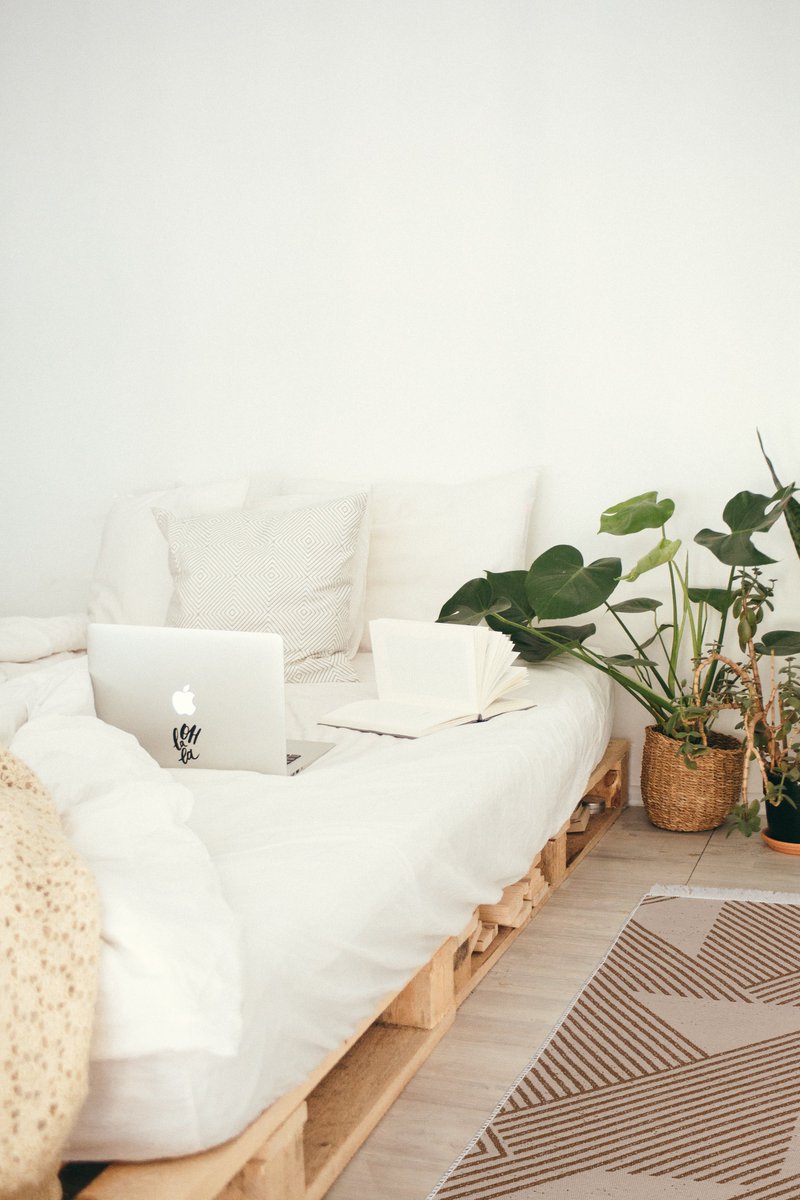 Simple way to refresh your bedroom with a rug from MS Home collection. You can redesign it for a more decorative look. 

#mshometextile #hometextile #turkishtowel #sustainability #towels #homestyle #textile #bsci #gots #turkey #denizli #rug #bedroom #bathroom #corewell