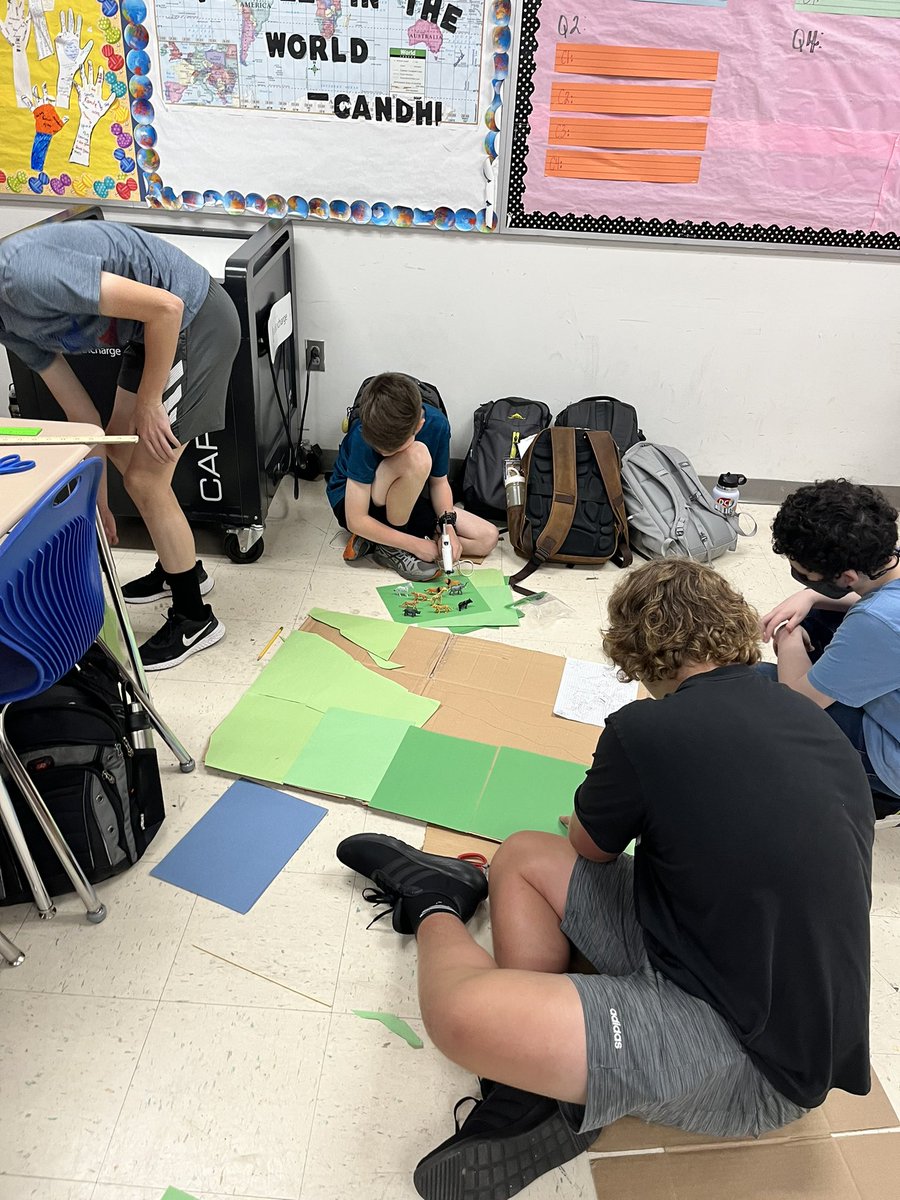 tamikern5's tweet photo. Building, building, building! The students started building their 3-D models of their cultures they created! #teamwork #createaculture #team703 #socialstudies https://t.co/l3zGd7lvKX