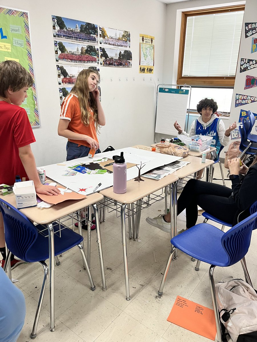tamikern5's tweet photo. Building, building, building! The students started building their 3-D models of their cultures they created! #teamwork #createaculture #team703 #socialstudies https://t.co/l3zGd7lvKX