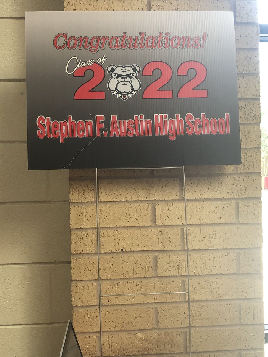 SFAHS_Bulldogs's tweet photo. Seniors, pick up your yard signs during lunch today. @DAWGS2022 https://t.co/gzOJCE2vt0