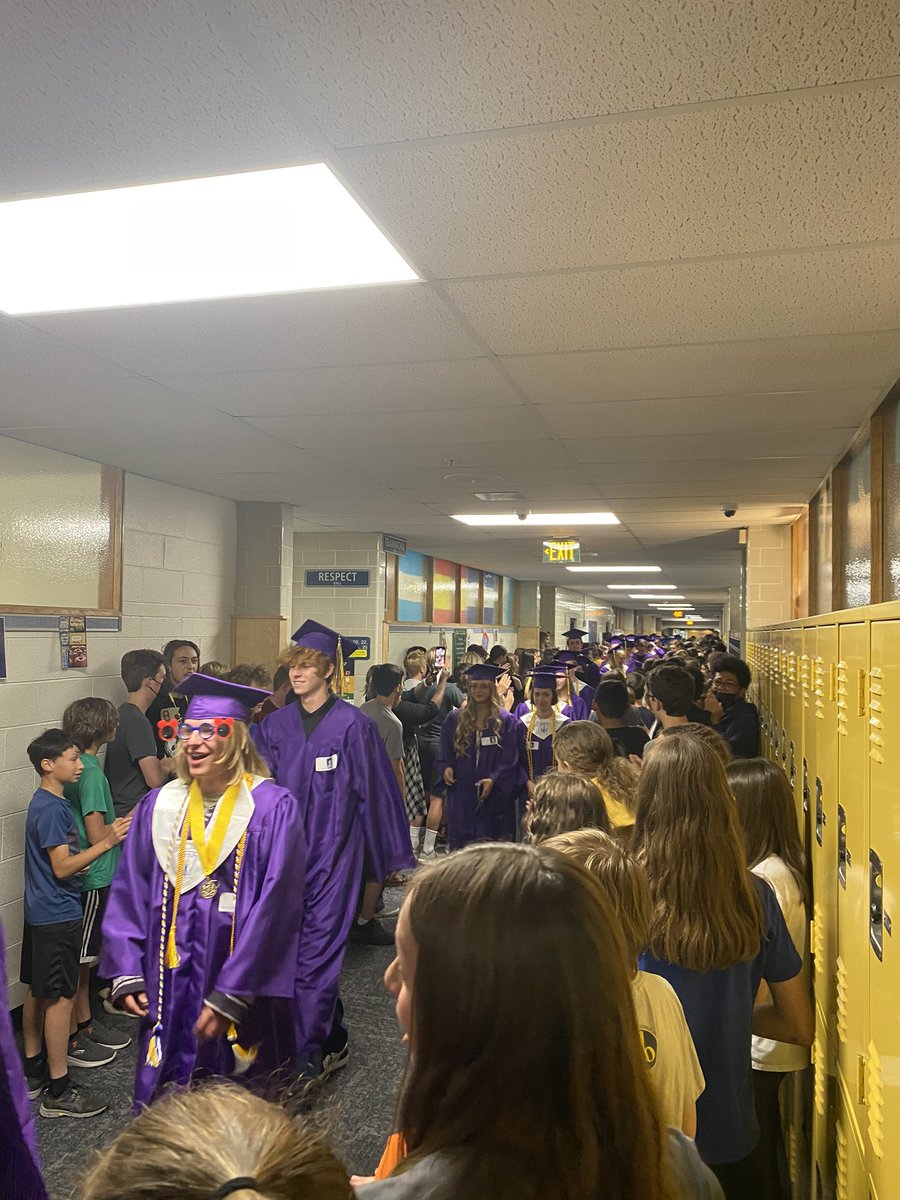 FCHS Lambkins tweet media