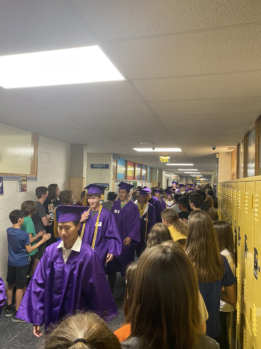 FCHS Lambkins tweet media