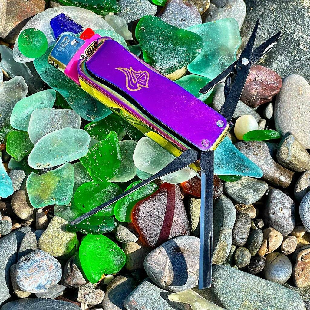 LighterBro tweet media