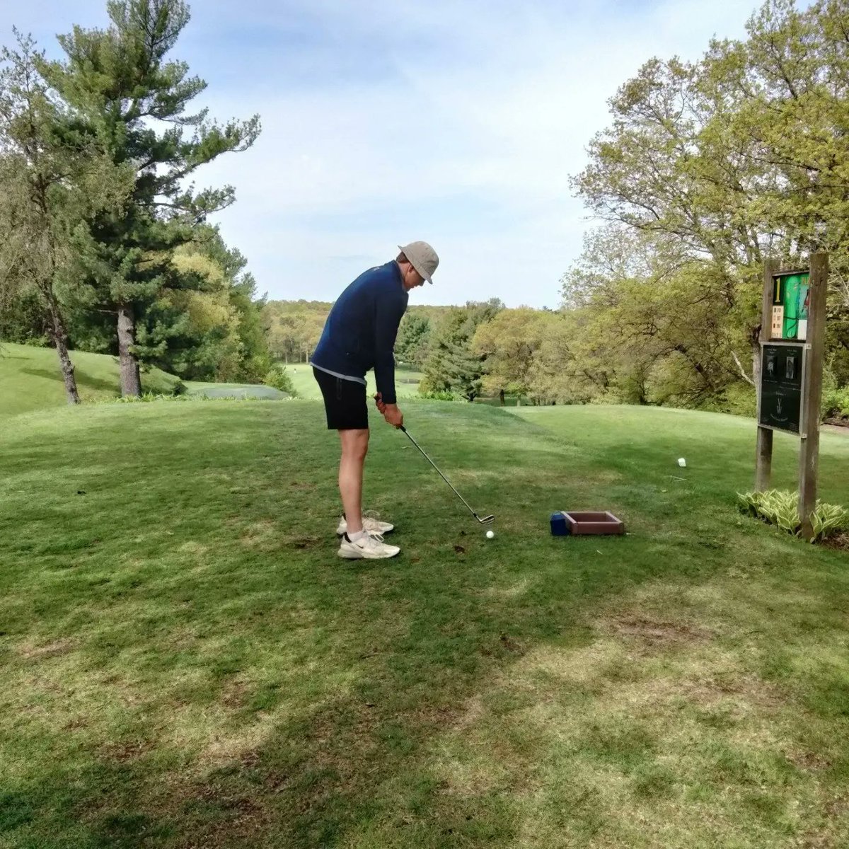 RFHSboysgolf's tweet photo. Getting underway at the BRC championship! What a beautiful day! https://t.co/jDJCZ5ztRX