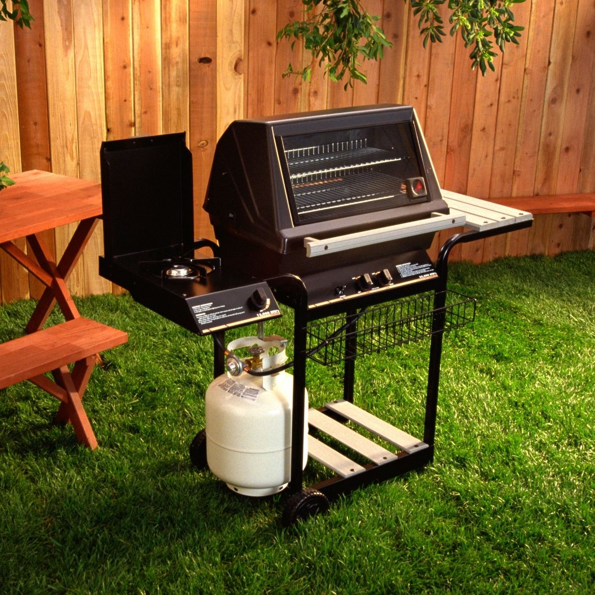 Be sure to secure all of your outdoor items or bring them inside before a big storm. ⛈️ #StormTips