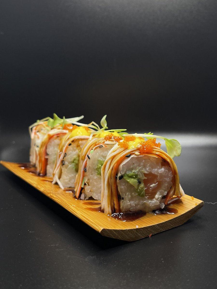 DjAndyMartinez's tweet photo. Te invito a apoyar nuestro proyecto de comida, best Sushi in town 👇🏼 síguenos y no olvides probar nuestros mejores platos. Apoya con un RT https://t.co/KxrGnVHOJu