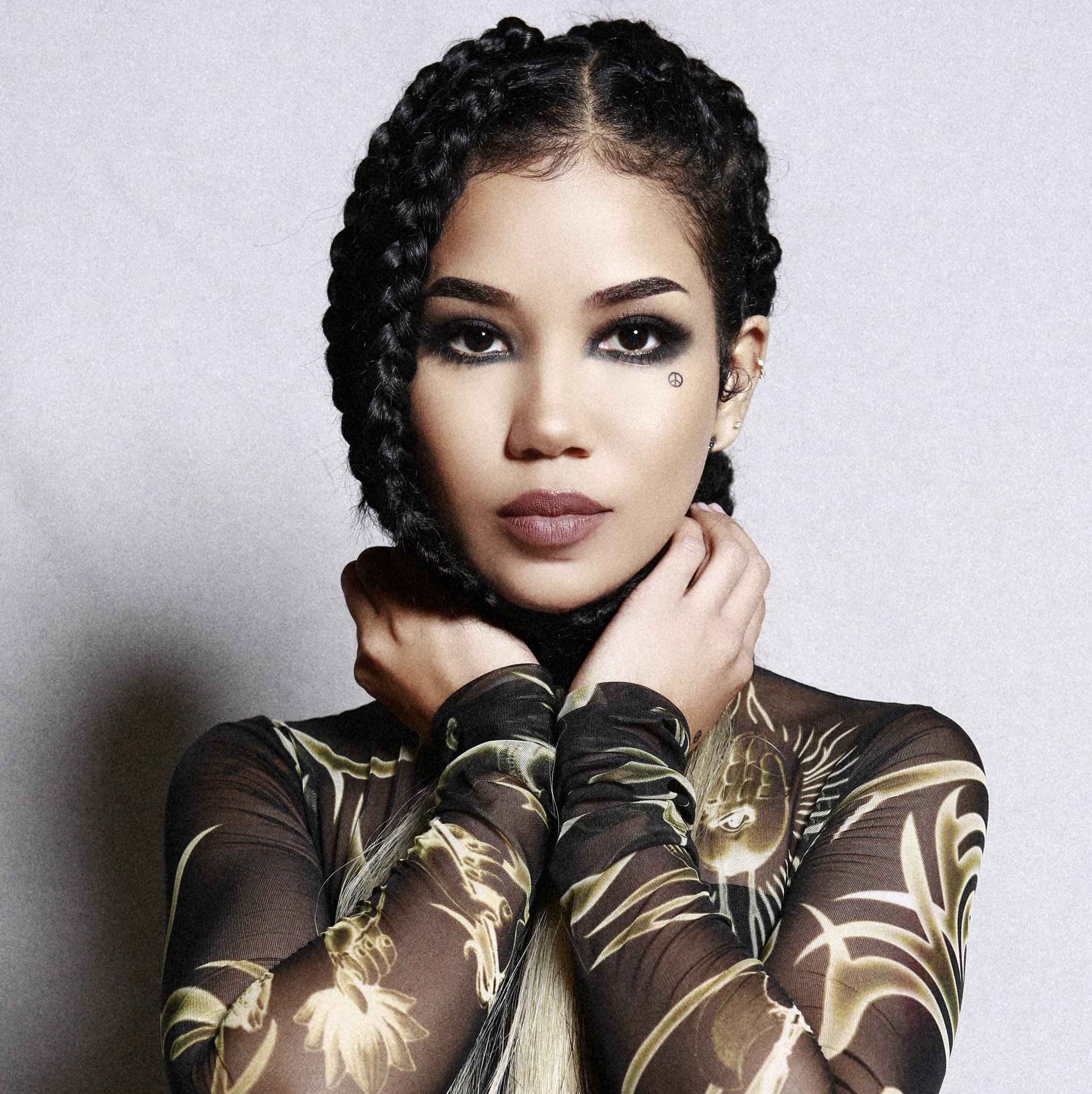 See Alisha Lehmann Like Never Before: Exclusive Photos - 6a92wry