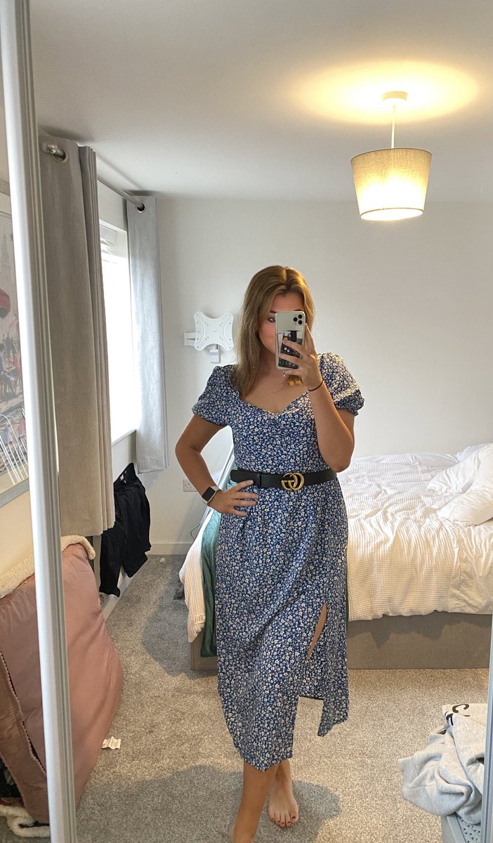 MissStollery's tweet photo. Felt cute in my new teacher dress this morning until I bent over in it this afternoon &amp; it ripped right in-front of the children 🥲🤣😳 #teacherfails https://t.co/qKCZrxGXoA
