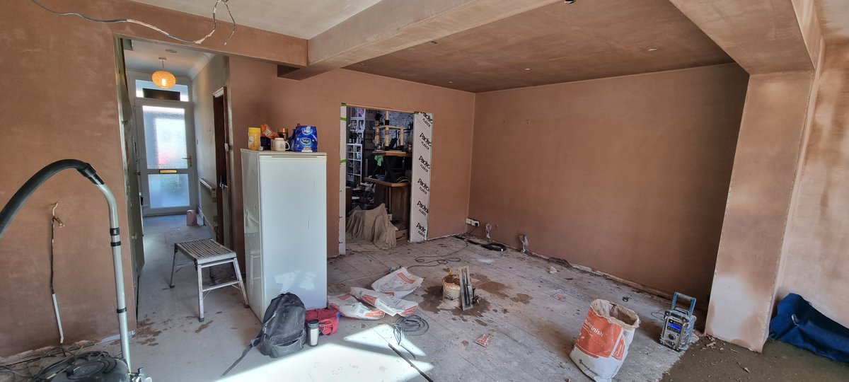 GaVinciPlaster's tweet photo. All wrapped up for @opconstructionltd on this extension, looking forward to the next one!
#plastering #plasteringuk #plaster #plasterwalls #plasterceiling #plasteringlife #plasteringwork https://t.co/AWTfsv7xma
