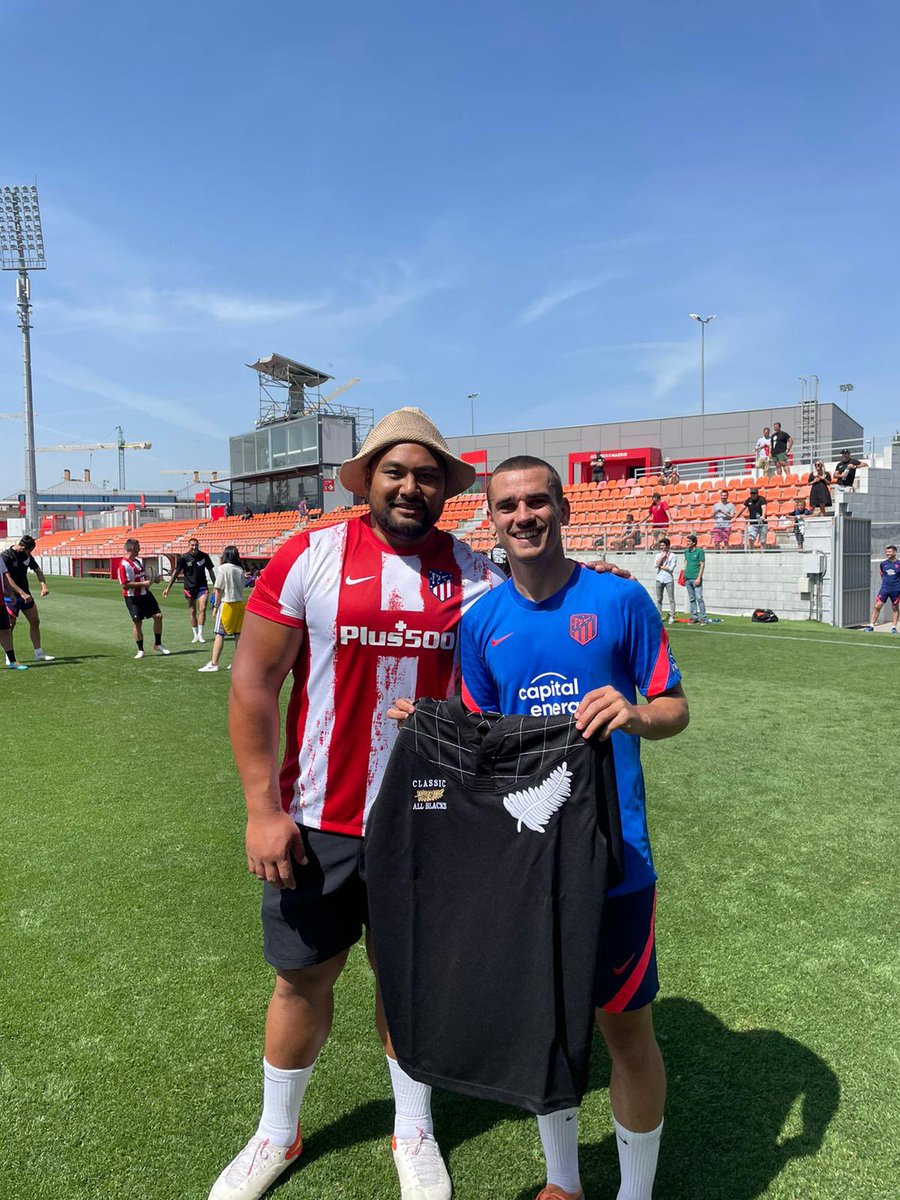 Merci <a href="/athleticomadrid/">Athlectico Madrid</a>