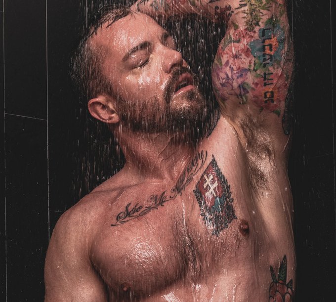 Dirty or Clean? ?https://t.co/GiK6hu4adM ?
@pupkuddles by @PaulJamnicky ??
.
@HotGuyZone @Dudes4Dudes