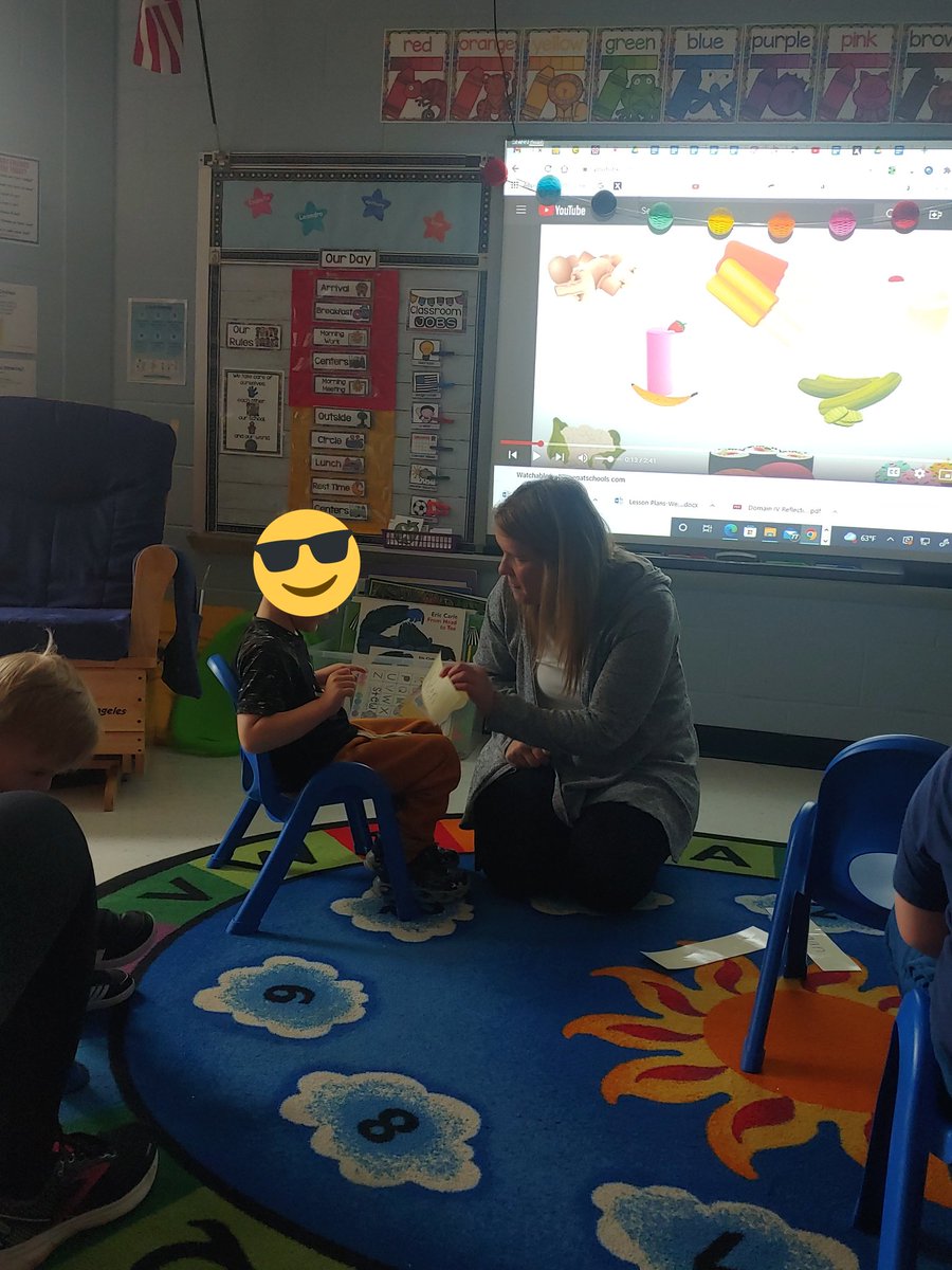 Mrs. Soccodato showcased her differentiation skills today during morning circle! #PreSchoolFun