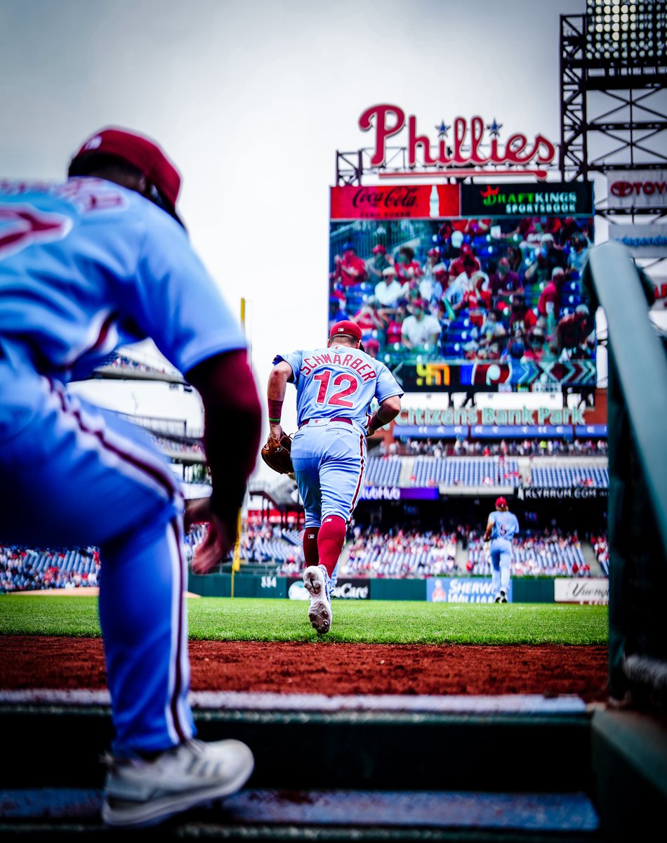 Kyle Schwarber takes the field. 