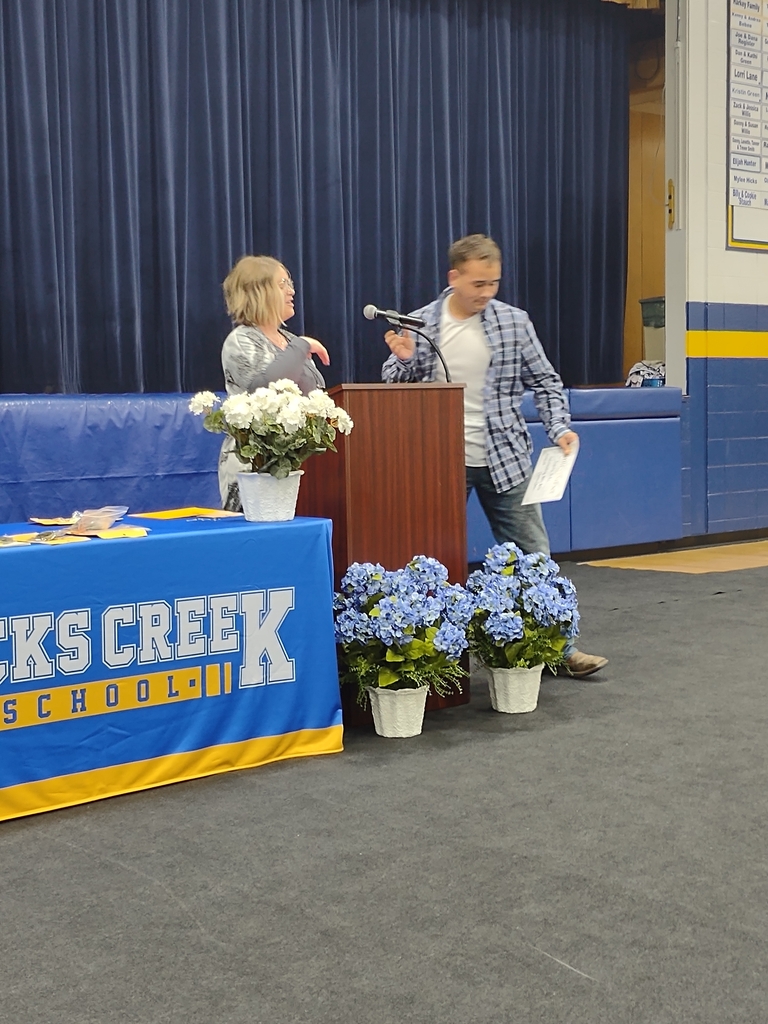 Macks Creek high school and middle school students were presented academic success awards by their teachers this morning. We are proud of the success of our students! #MCPirates