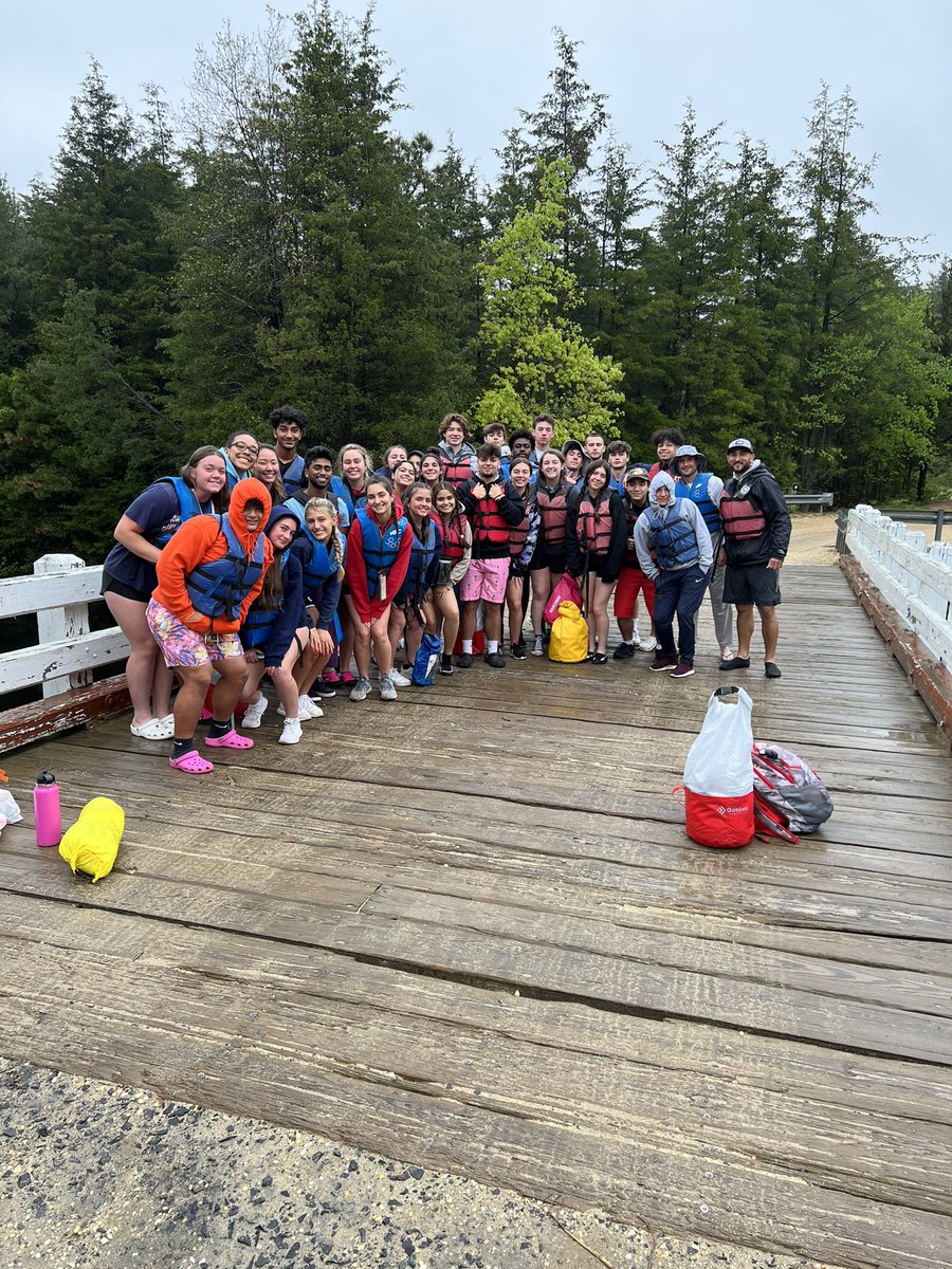 BoundJlhs's tweet photo. Dealt with the elements, but enjoyed a great day paddling down Cedar Creek! Another trip down, one more to go!

Big thanks to Mr. Spader and Ms. Costello for tagging along! 

#adventurebound #getoutside https://t.co/t60jhio1r3