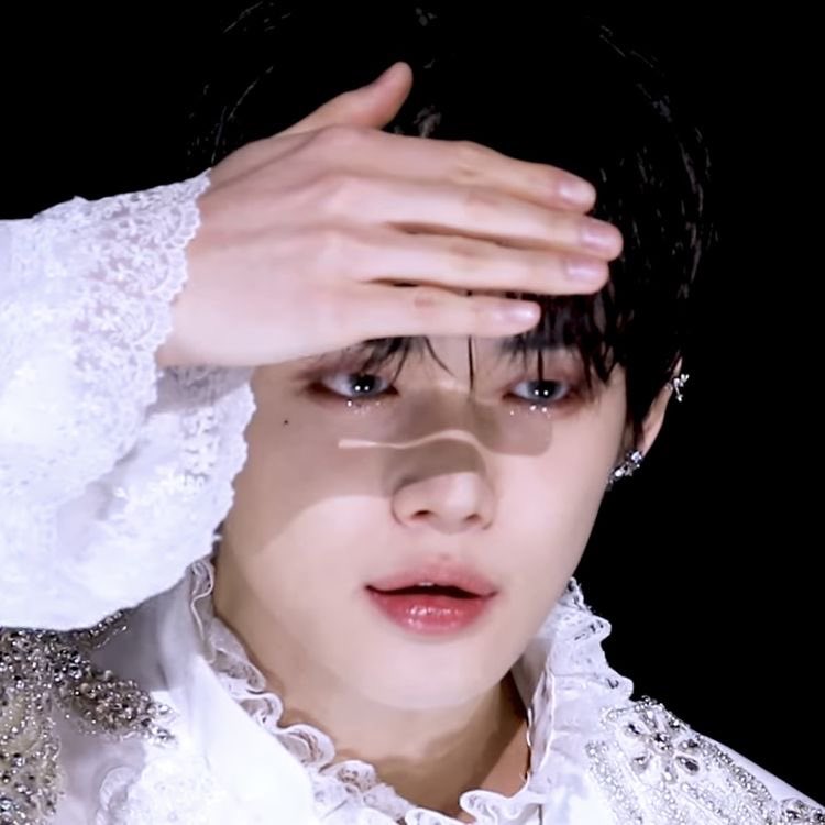 ‎ً (@healjunn) on Twitter photo 