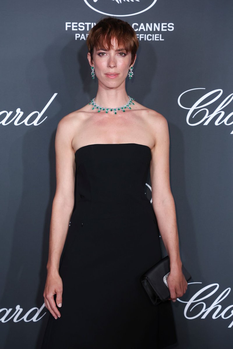 rebeccahallcom's tweet photo. Rebecca Hall at the Chopard Trophy Photocall 💎 https://t.co/CUnPzsQmGs
