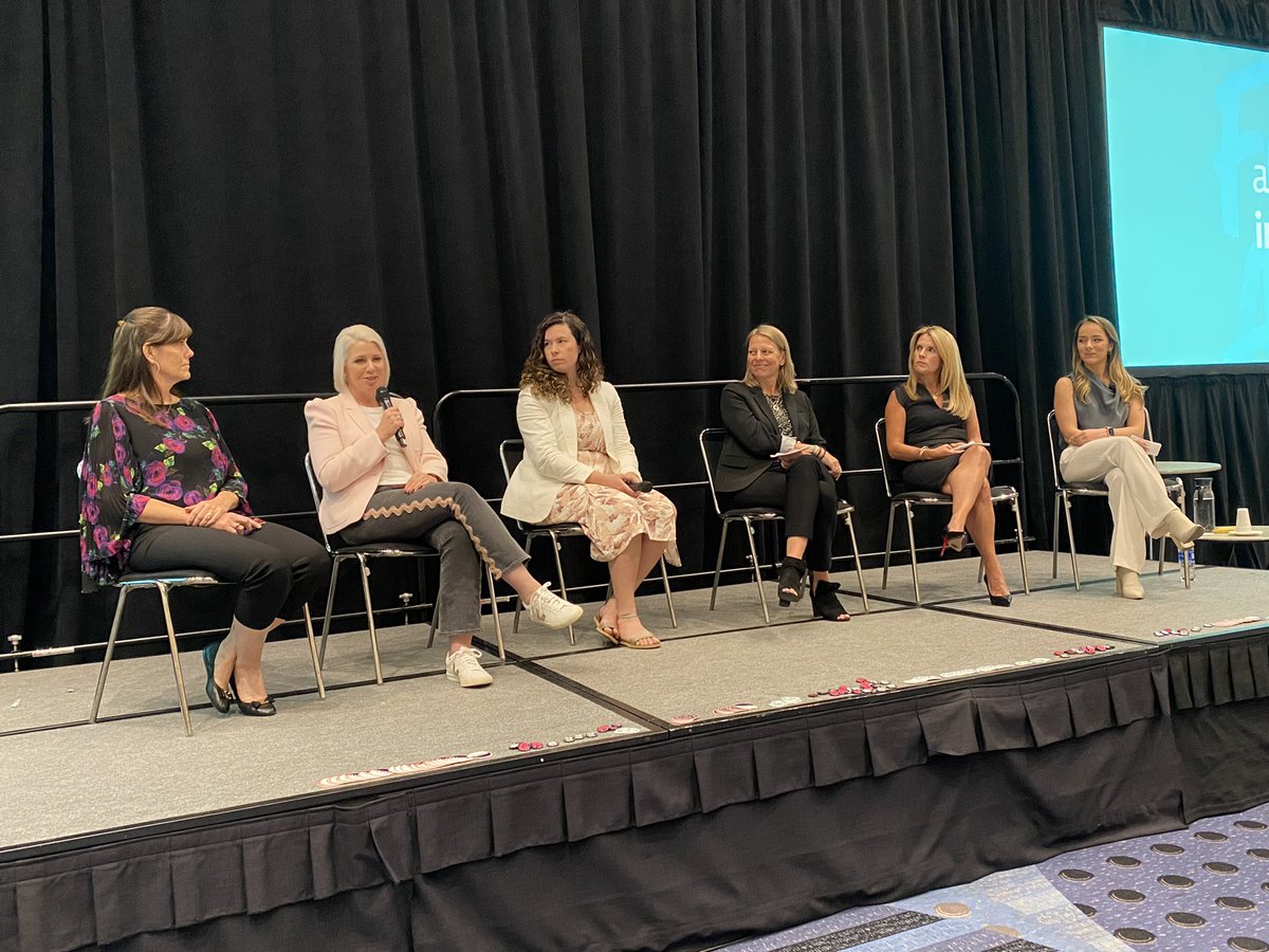 “Be yourself because everyone else is a taken.”—<a href="/alteryx/">Alteryx</a> President and CRO <a href="/pshansen2/">Paula Hansen</a> talks about the importance of diverse leadership and how bringing your full self to leadership roles will help orgs thrive. #AlteryxInspire22 #women&amp;allies