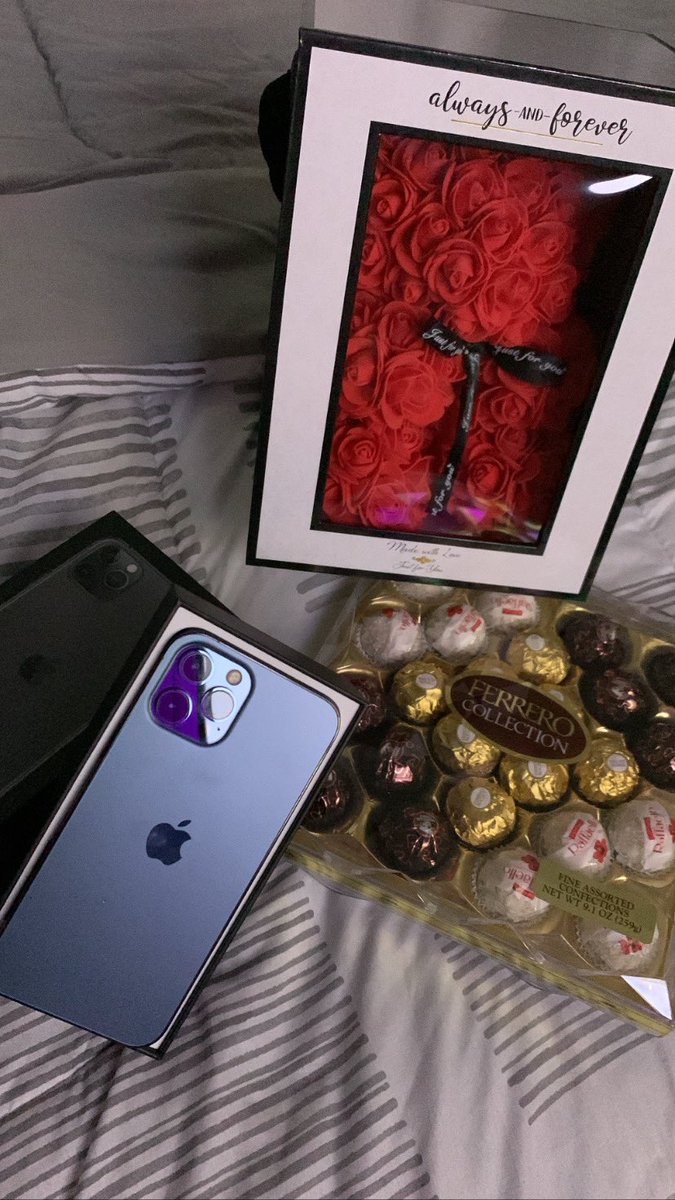 MorelEdgar_'s tweet image. Le cogi y me dieron este