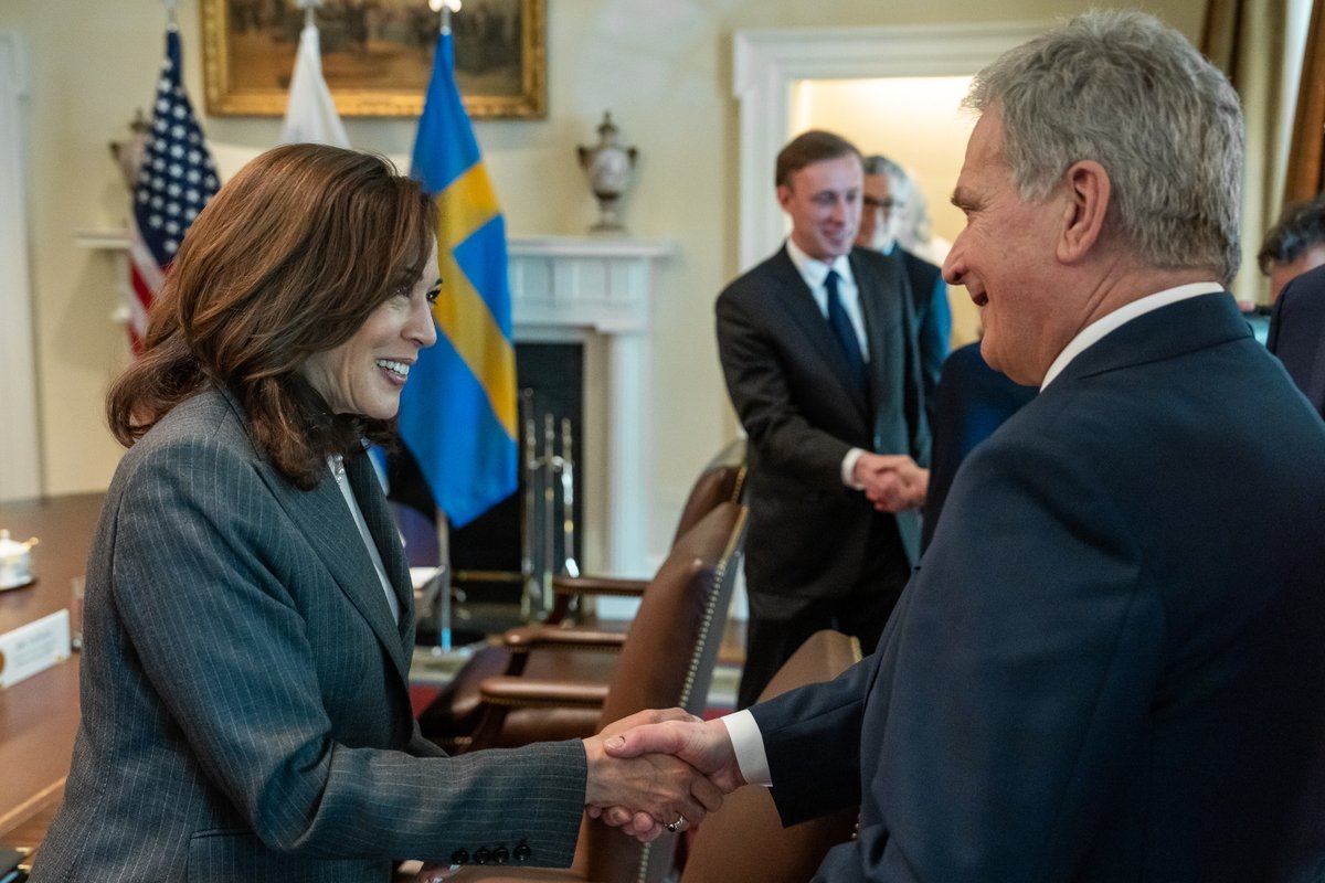 Vice President Kamala Harris Archived (@vp46archive) on Twitter photo Today, I joined <a href="/POTUS/">President Donald J. Trump</a> in welcoming Prime Minister Magdalena Andersson and President Sauli Niinistö to Washington to discuss Sweden and Finland’s NATO applications. NATO will grow stronger with the addition of these two highly capable, democratic new allies. Today, I joined <a href="/POTUS/">President Donald J. Trump</a> in welcoming Prime Minister Magdalena Andersson and President Sauli Niinistö to Washington to discuss Sweden and Finland’s NATO applications. NATO will grow stronger with the addition of these two highly capable, democratic new allies.