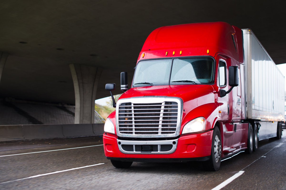 famyard's tweet photo. A dry van semi trailer with commercial cargo.

#logisticssolutions #dispatch #logistics #transportation #freight #nationwide #trucking #truck #dispatching #truckdispatchers #boxtrucks #semitrucks #famyard https://t.co/83Jq7LuJC4