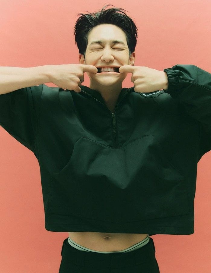 the_only_uu's tweet photo. 행복한 하루 보내자!!!
어제보다 오늘 더 애정해💕
#온유 #ONWE #オンユ https://t.co/Kfk7rx5I1r