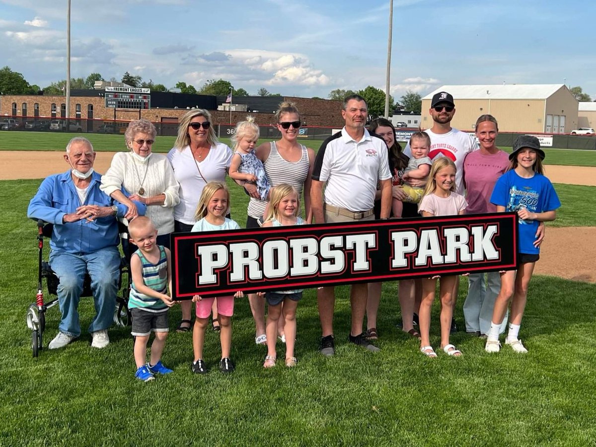 FremontIndiana's tweet photo. Welcome to Probst Park!
Fremont Baseball dedicates their baseball field starting tonight as Probst Park in honor of retiring Athletic Director and former baseball coach @eagleeye_91
🦅⚾️🦅⚾️🦅⚾️🦅⚾️🦅⚾️🦅 https://t.co/n1mqcfsJbH
