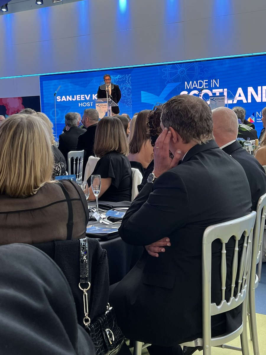 FraserLusty's tweet photo. #MiSAwards @Insidermag @StampFreeLtd   Great to be out and about again 👍 https://t.co/WtgdXwYKG4