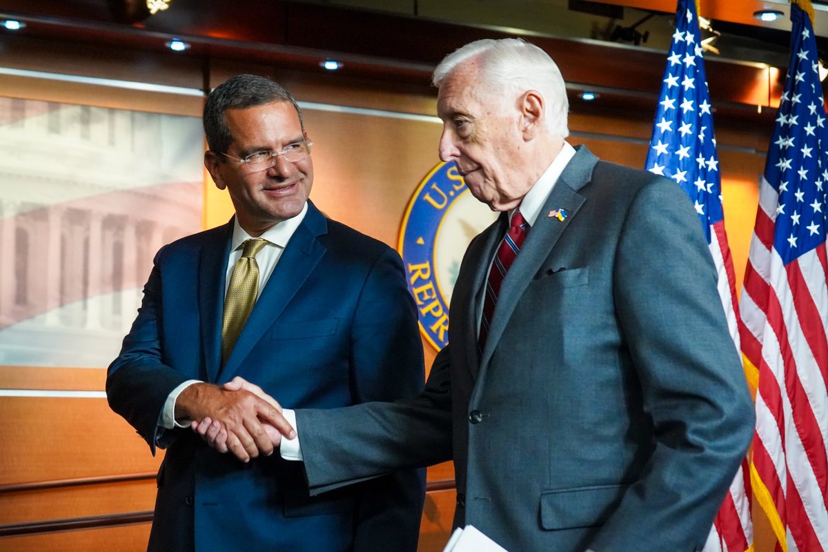 Gobernador Pierluisi tweet media