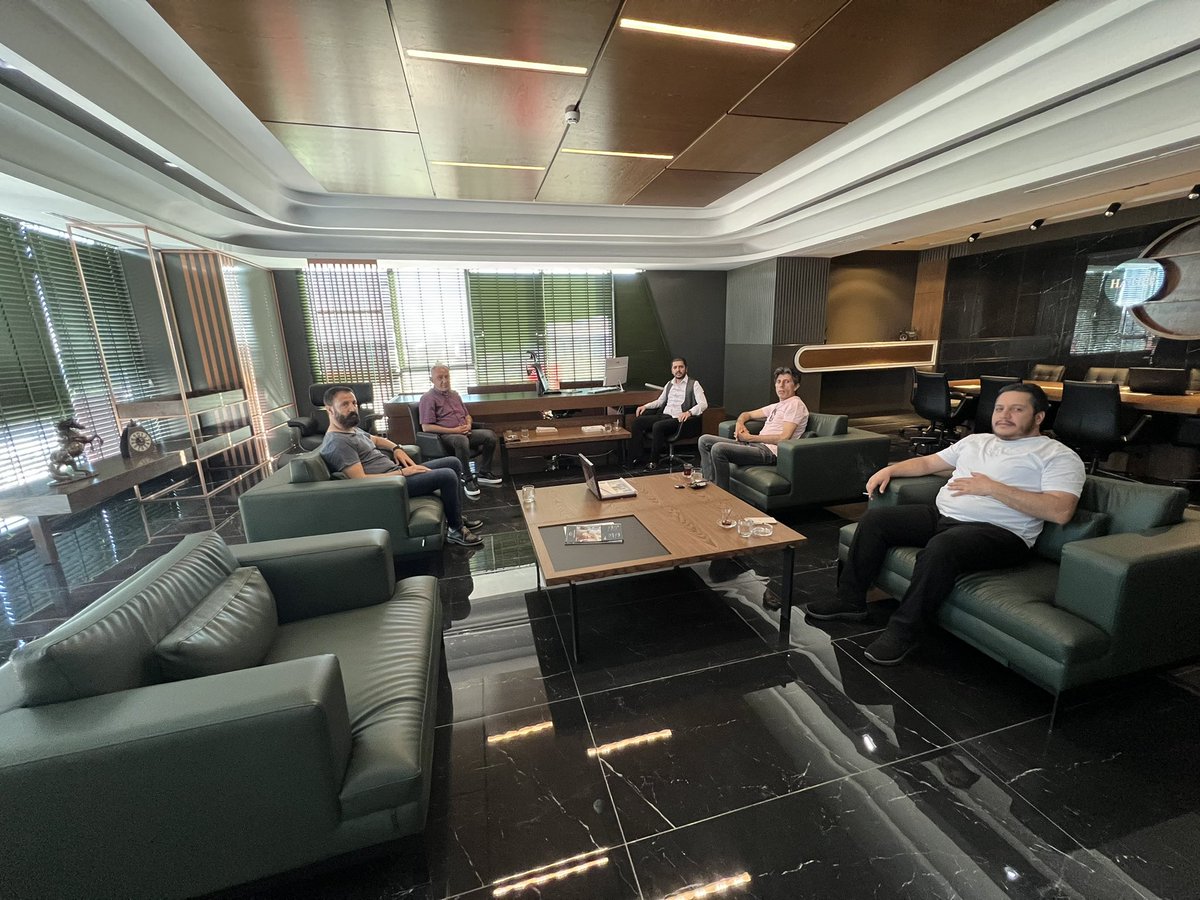 Sn. Jiber Yönetim kurulu Başkanı İhsan uğurlu. Sn. Çetin Alsaç. Ses sanatçısı Sn. Delil Dilar ‘e Yaptıkları Nasik Ziyaretlerinden Ötürü Teşekkür ediyorum.
<a href="/IhsanOgurluss/">Ihsan Ogurlu</a> <a href="/cetinalsac/">çetin alsaç</a> <a href="/dilanarofficial/">Delîl Dîlanar</a>