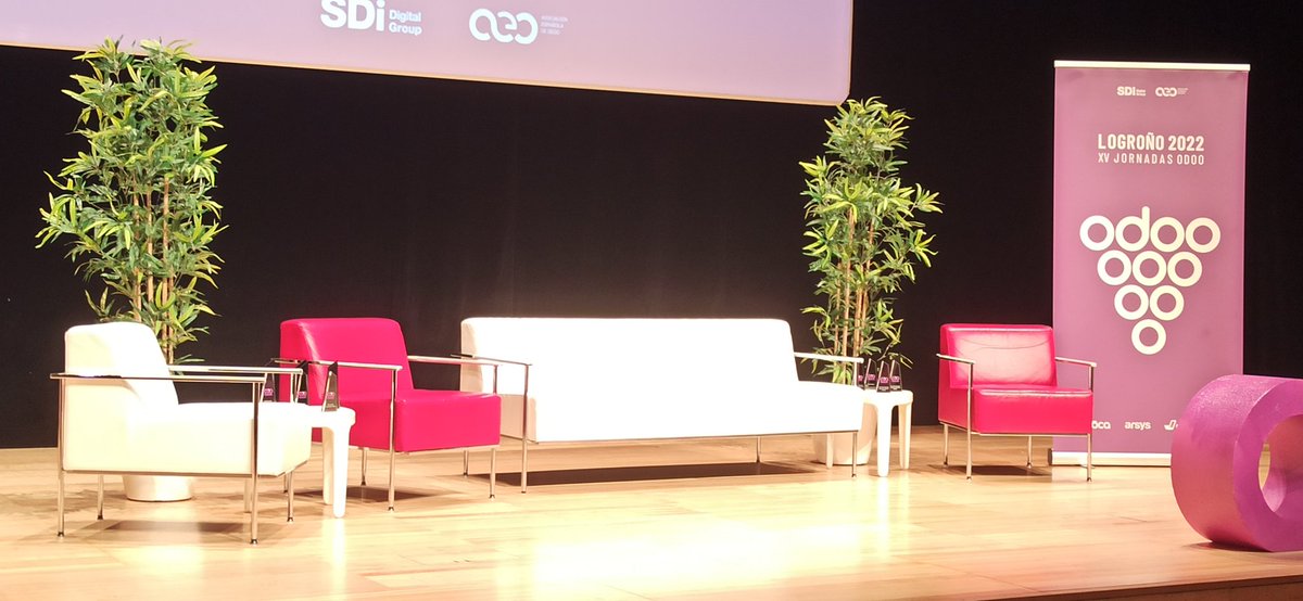luis_romsu's tweet photo. #JornadasOdoo otro año más, esta vez en Logroño... Perfecta organización... Gracias de parte de Solvos @SolvosCI https://t.co/W08Jo1NPHq