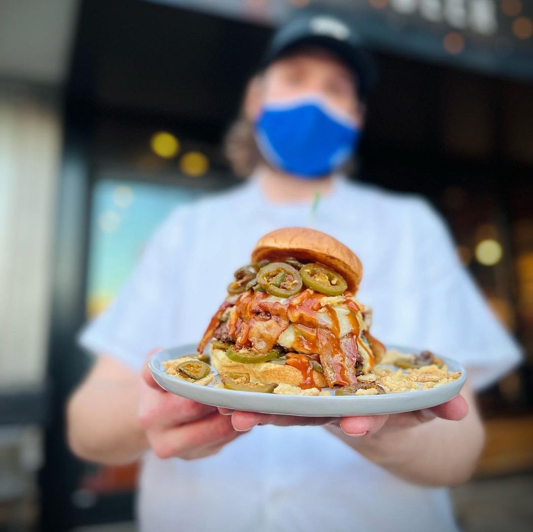 RaleighCrossing's tweet photo. There is no shortage of amazing food in downtown Raleigh, so we want to hear your favorites! Tell us in the comments below. 👇

 📸: @stateofbeernc https://t.co/nHaiSWR89W