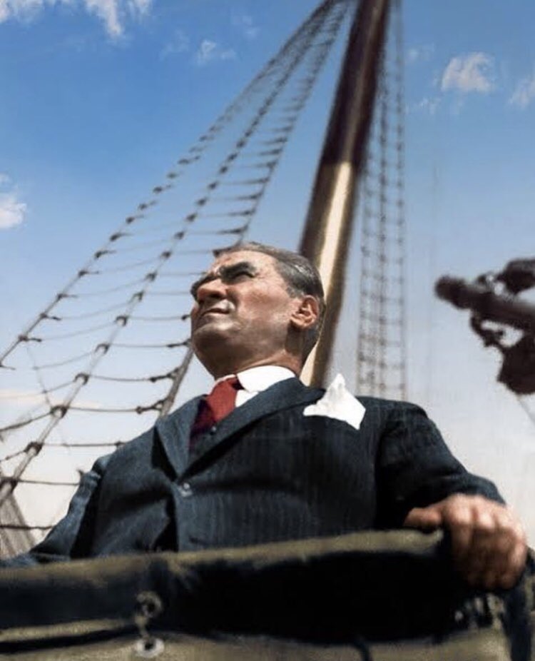 Saygı💜
Sevgi 💜
Ve Minnetle 🙏
#MustafaKamalAtaturk 
#19Mayis1919