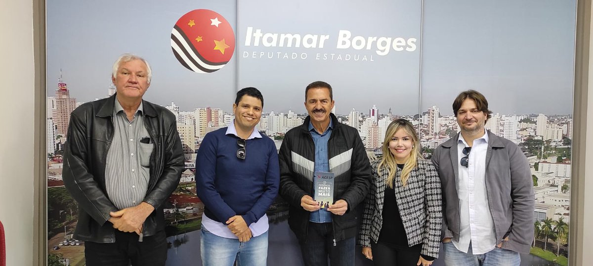 agesp's tweet image. Sentimo-nos prestigiados pelo apoio do  Dep. @Itamar_borges, ex-secretário da pasta da Agricultura e Abastecimento e seu assessor Dr. João Buzzo.  Esperamos que as tratativas com o Executivo gerem resultados promissores para as carreiras de gestão. #PIQprosAPOFPS